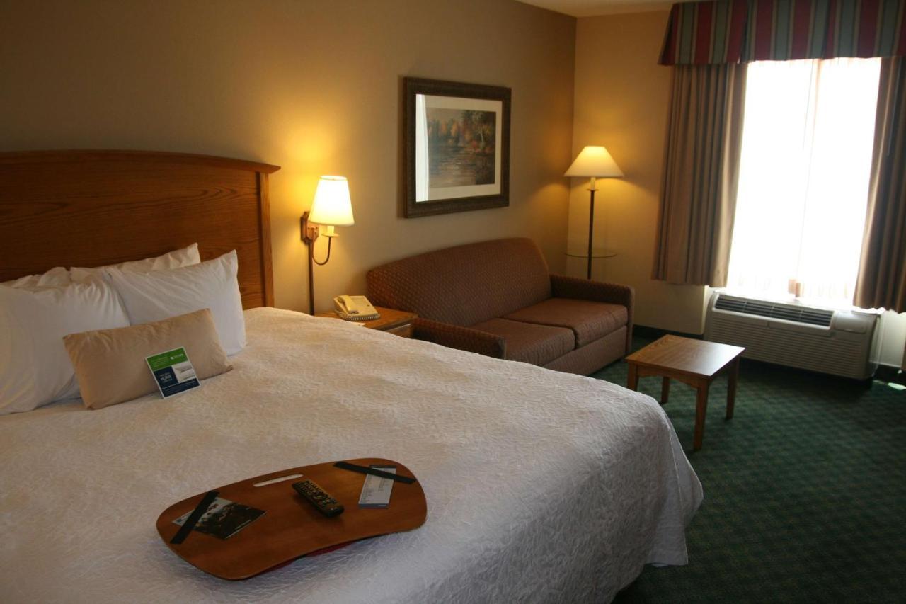 Hampton Inn Guntersville Eksteriør billede
