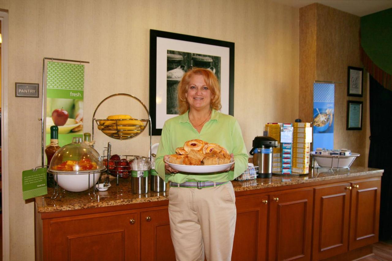Hampton Inn Guntersville Eksteriør billede