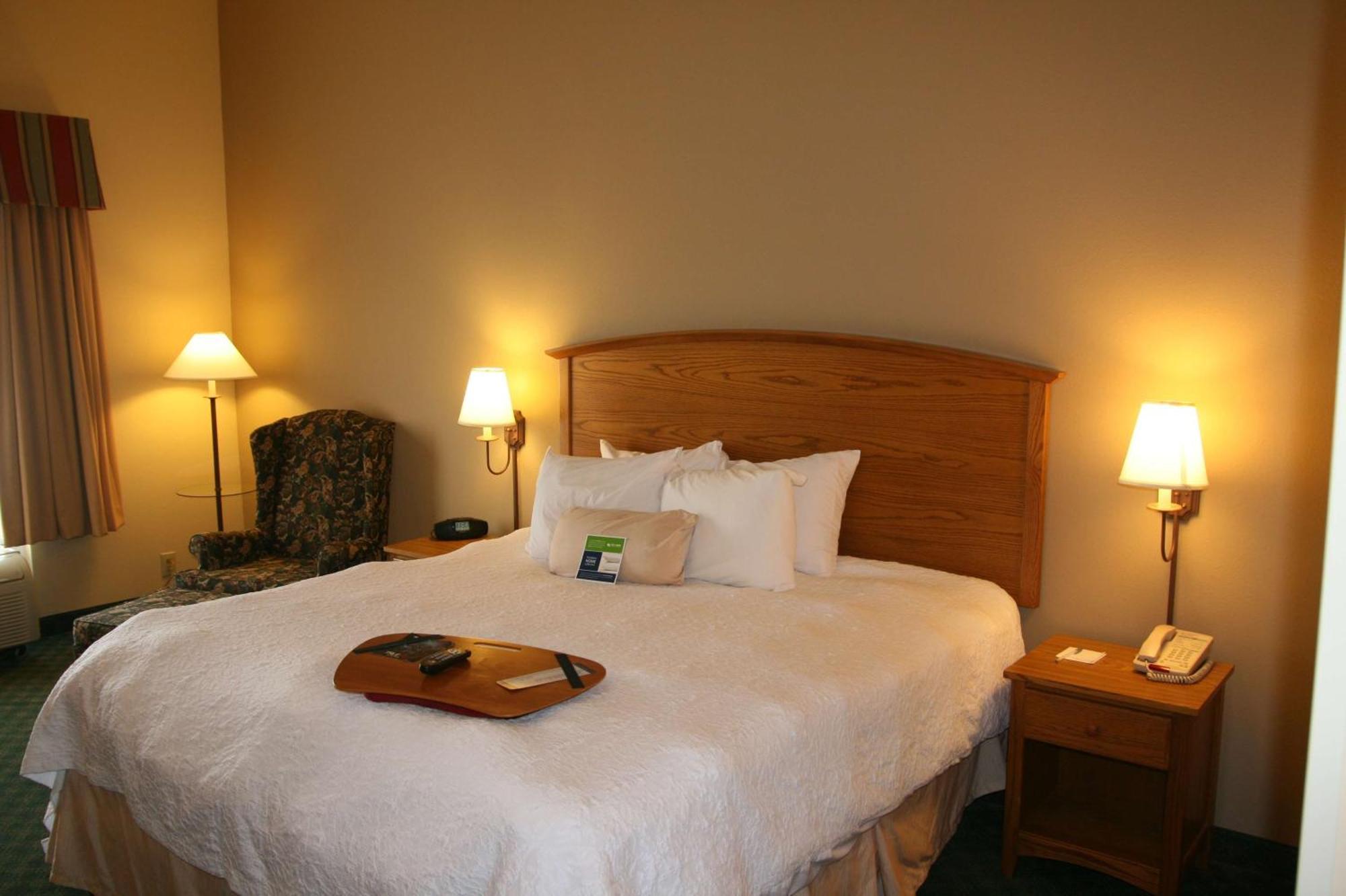 Hampton Inn Guntersville Eksteriør billede